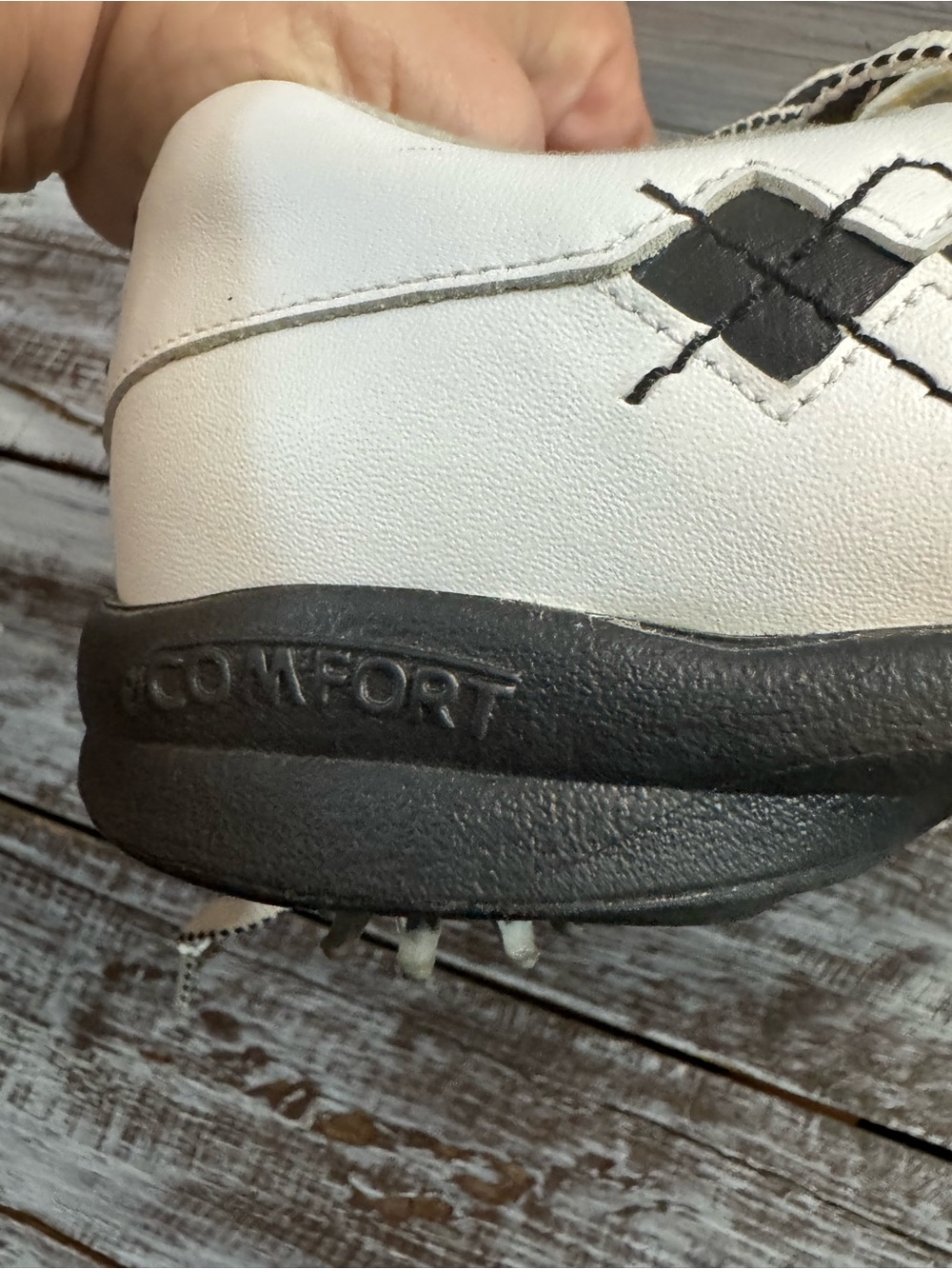 FootJoy White and Black Women's Golf Athletic Shoes - Picture 4 of 7